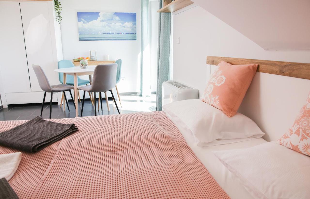 Balkon Apartmanhaz Panzio Balatonfüred Eksteriør bilde