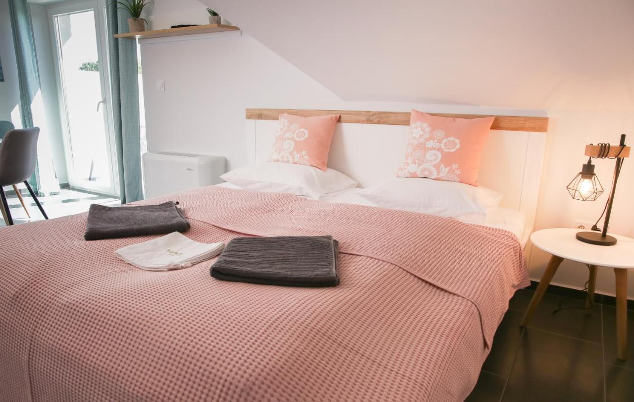Balkon Apartmanhaz Panzio Balatonfüred Eksteriør bilde