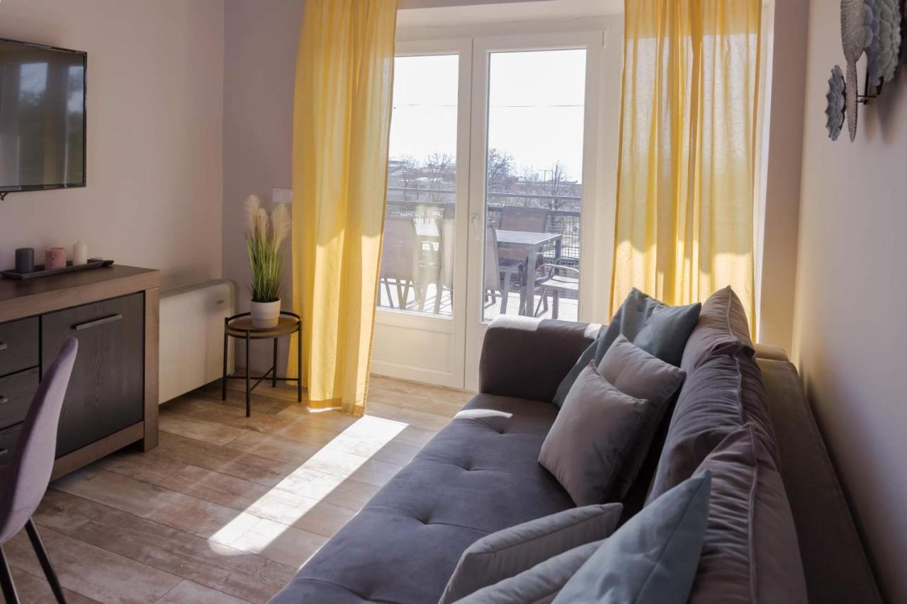 Balkon Apartmanhaz Panzio Balatonfüred Eksteriør bilde
