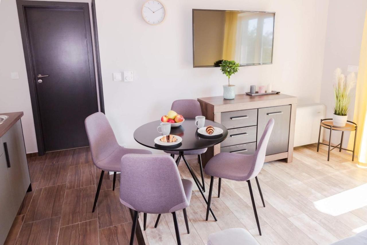 Balkon Apartmanhaz Panzio Balatonfüred Eksteriør bilde