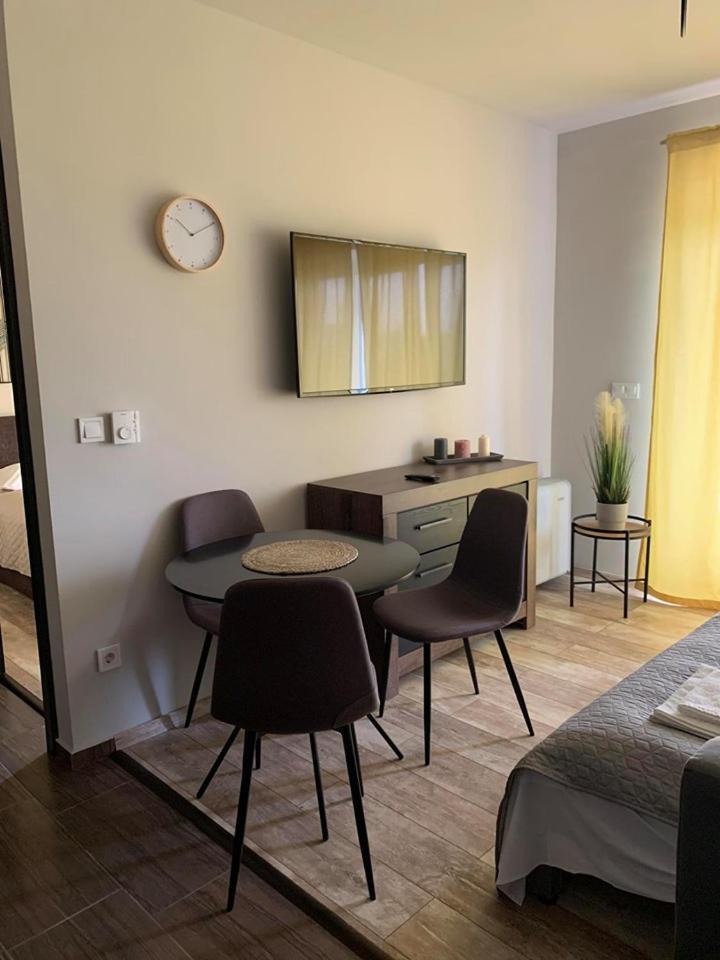 Balkon Apartmanhaz Panzio Balatonfüred Eksteriør bilde